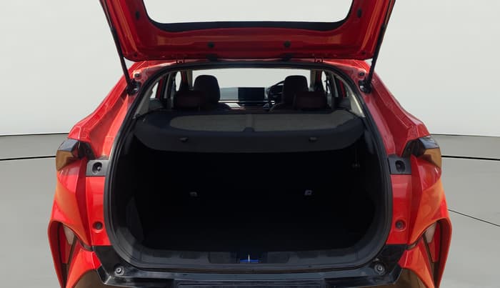 2024 Tata Curvv Accomplished S 1.2 Petrol 6MT, Petrol, Manual, 2,402 km, Boot Open Zoomed View