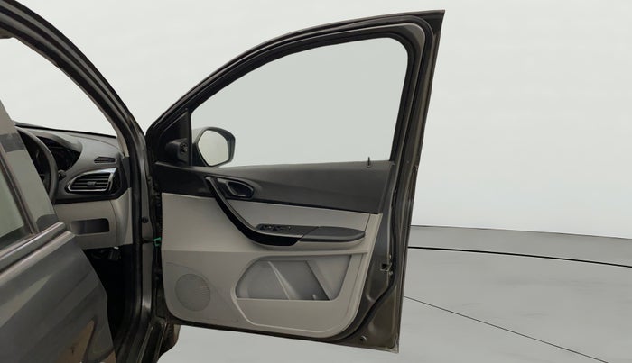 2020 Tata Tiago XT PETROL, Petrol, Manual, 56,674 km, RHS Front Door