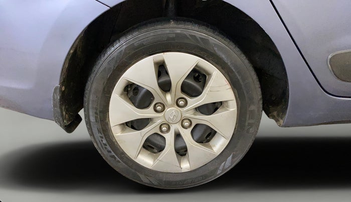 2015 Hyundai Xcent S 1.2, Petrol, Manual, 63,696 km, Right Rear Wheel