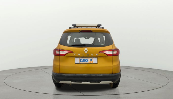 2019 Renault TRIBER RXZ, Petrol, Manual, 81,825 km, Back/Rear