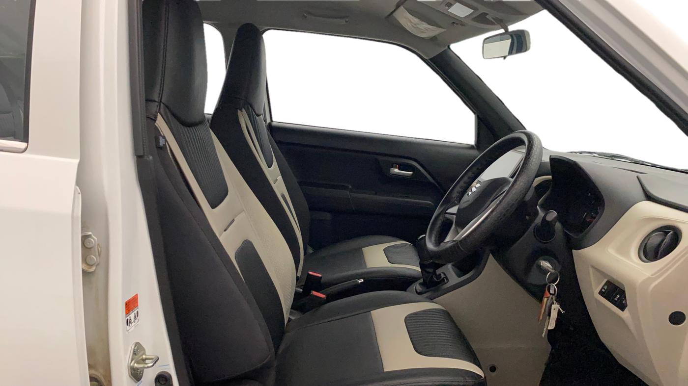 2025 Maruti New Wagon-R VXI 1.0, Petrol, Manual, 12,630 km, Right Side Front Door Cabin