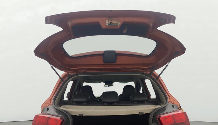 2016 Mahindra Kuv100 K8 D 6 STR, Diesel, Manual, 73,673 km, Boot Door Open