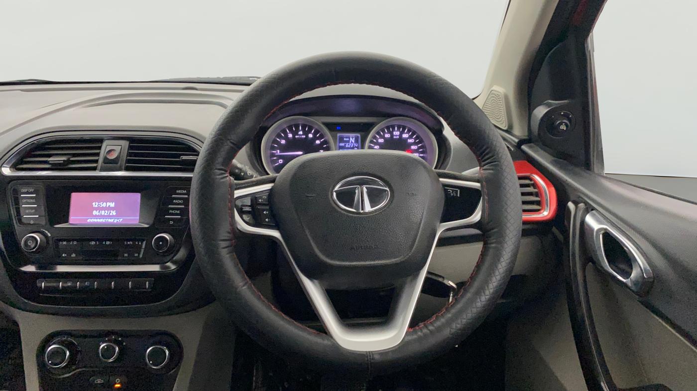 2017 Tata Tiago XZA PETROL, Petrol, Automatic, 62,387 km, Steering Wheel Close Up