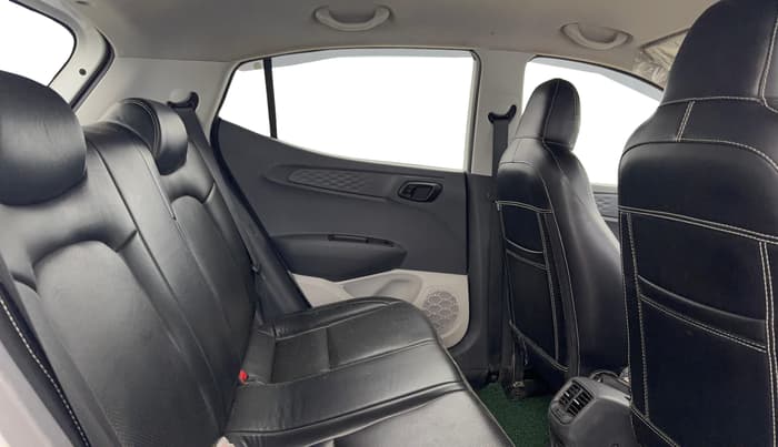 2023 Hyundai GRAND I10 NIOS MAGNA 1.2 KAPPA VTVT, Petrol, Manual, 32,543 km, Right Side Rear Door Cabin