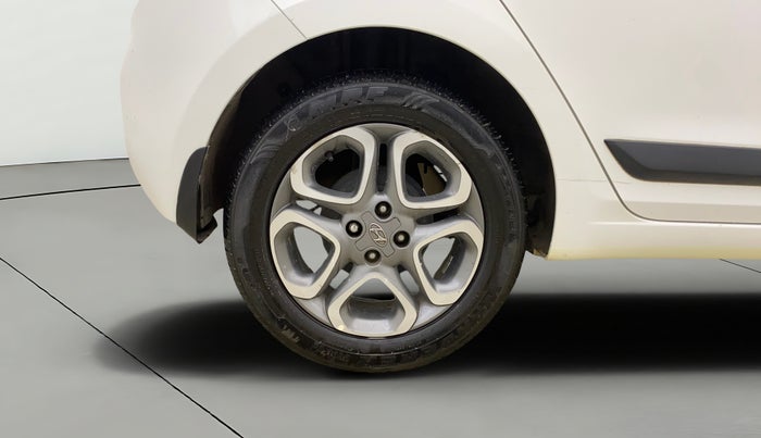 2019 Hyundai Elite i20 ASTA (O) CVT, Petrol, Automatic, 57,396 km, Right Rear Wheel