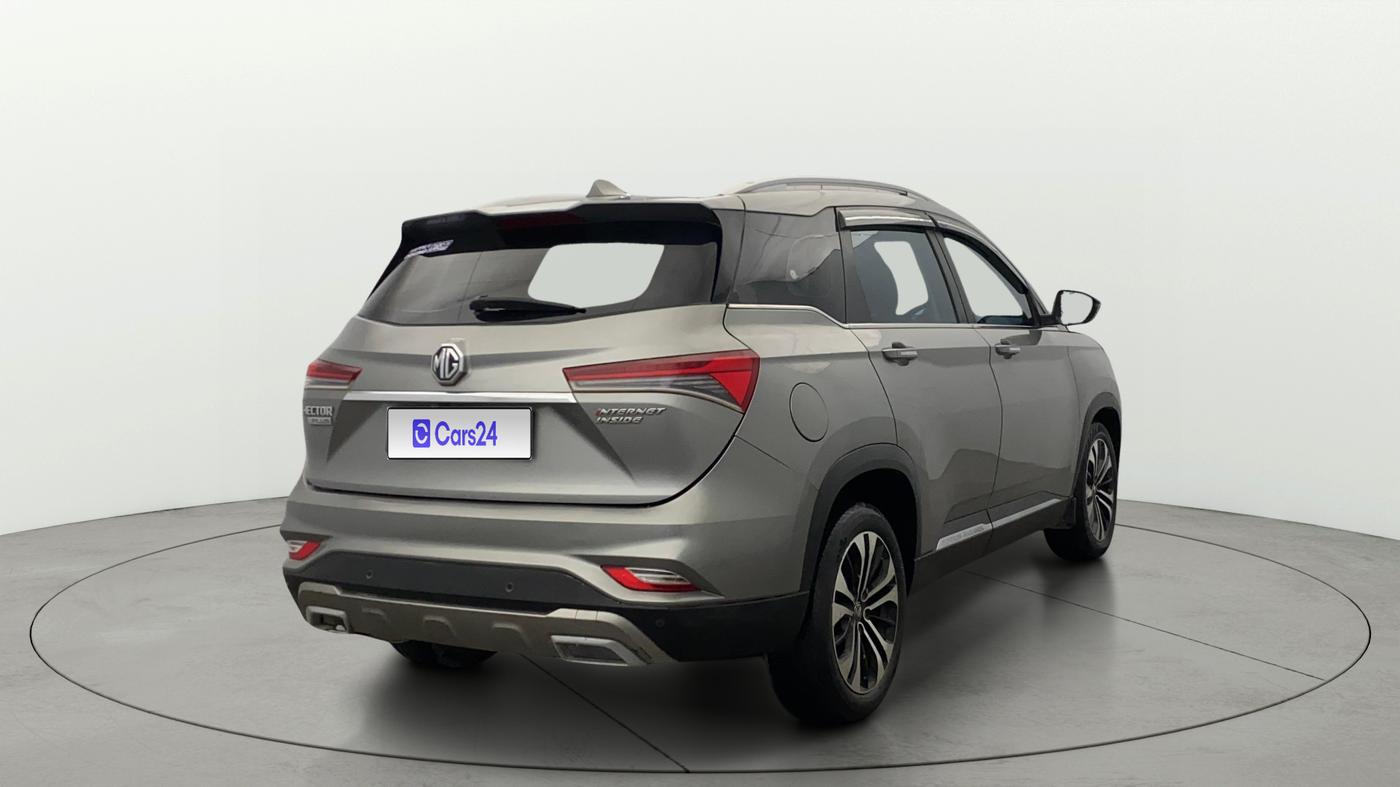 2021 MG HECTOR PLUS SMART 2.0 DIESEL TURBO MT 7-STR, Diesel, Manual, 87,830 km, Right Back Diagonal