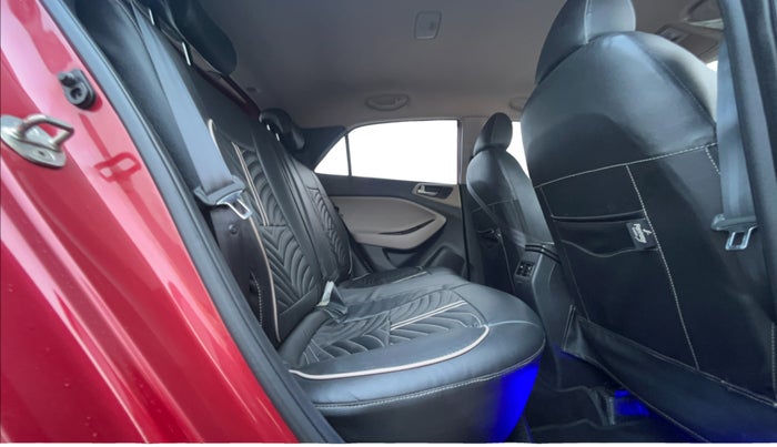 2019 Hyundai Elite i20 ASTA 1.2 (O), Petrol, Manual, 71,944 km, Right Side Rear Door Cabin