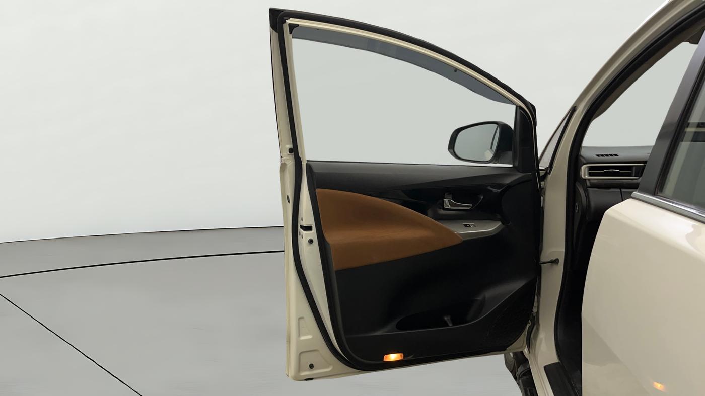 2020 Toyota Innova Crysta 2.7 ZX AT 7 STR, Petrol, Automatic, 94,982 km, LHS Front Door