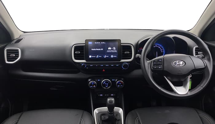 2022 Hyundai VENUE S+ 1.2, Petrol, Manual, 19,160 km, Dashboard