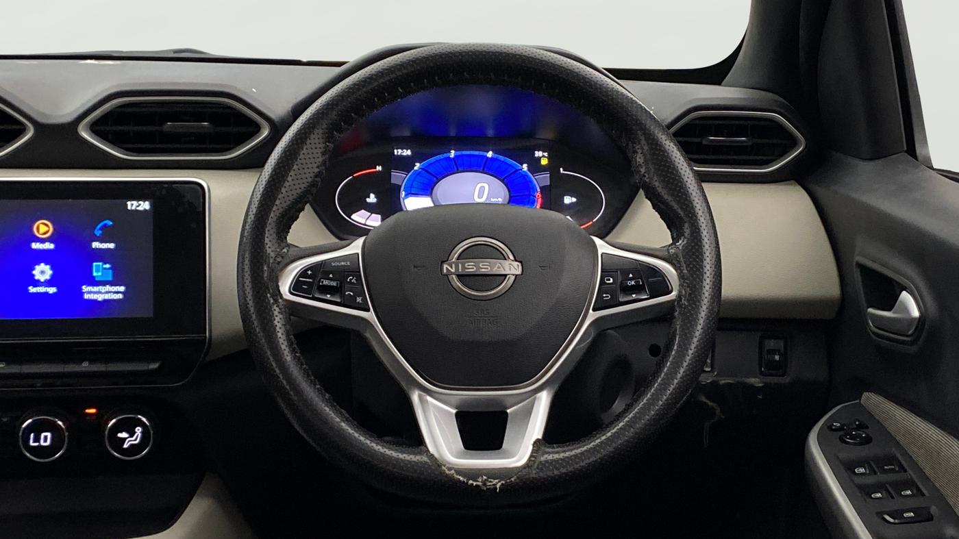 2021 Nissan MAGNITE XV TURBO, Petrol, Manual, 44,794 km, Steering Wheel Close Up