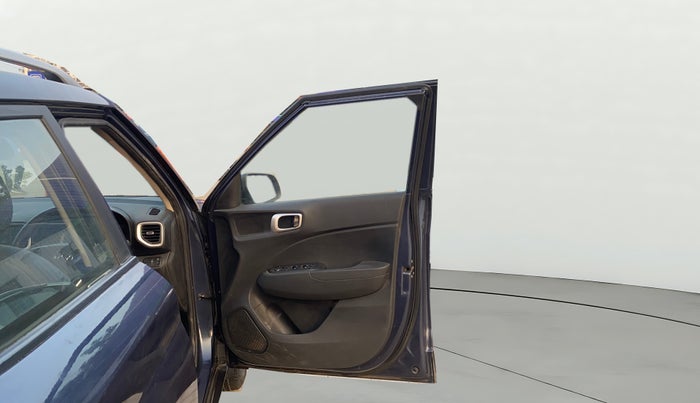 2020 Hyundai VENUE S 1.0 TURBO DCT, Petrol, Automatic, 39,903 km, RHS Front Door