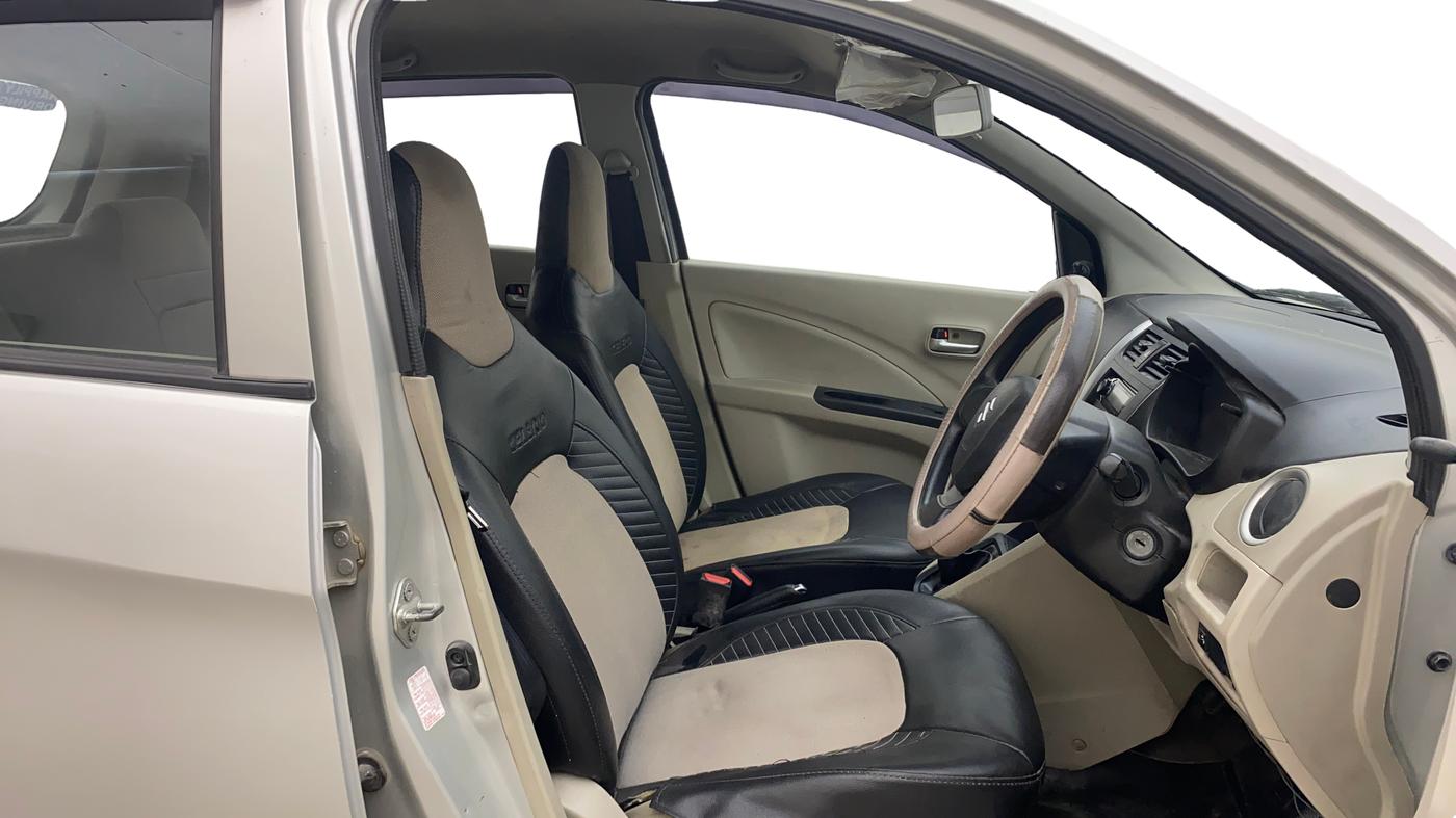 2018 Maruti Celerio VXI, CNG, Manual, 1,45,741 km, Right Side Front Door Cabin