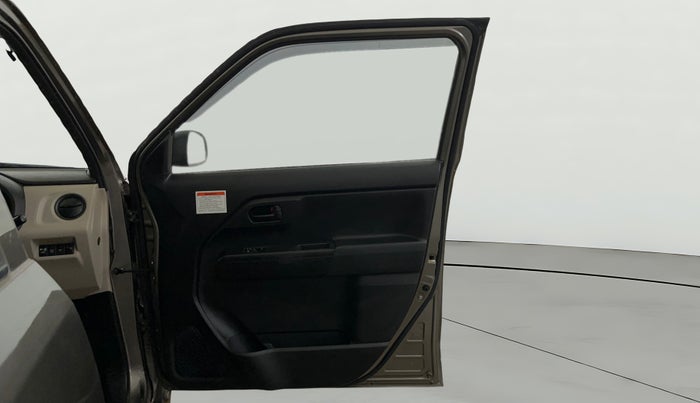 2021 Maruti New Wagon-R LXI CNG 1.0, CNG, Manual, 48,471 km, RHS Front Door