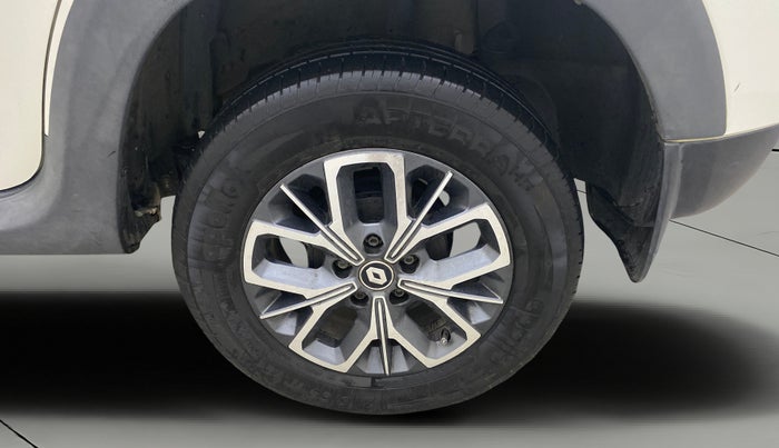 2020 Renault Duster RXZ 1.5 PETROL MT, Petrol, Manual, 24,555 km, Left Rear Wheel