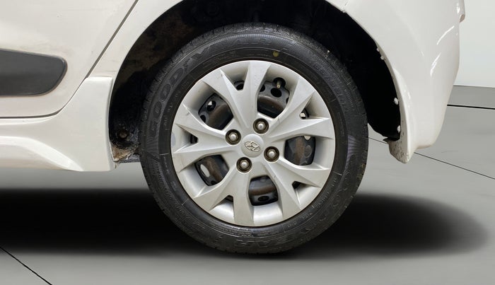 2015 Hyundai Grand i10 SPORTZ 1.2 KAPPA VTVT, Petrol, Manual, 50,768 km, Left Rear Wheel