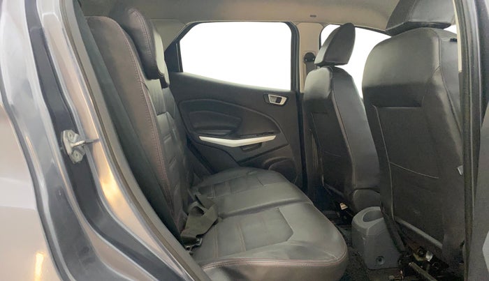 2017 Ford Ecosport TITANIUM 1.5L DIESEL, Diesel, Manual, 77,558 km, Right Side Rear Door Cabin