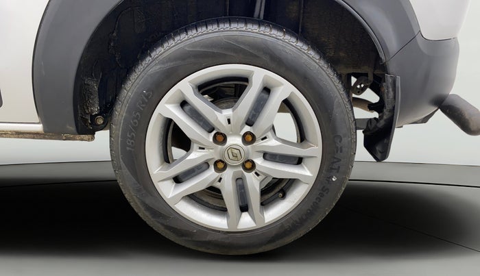 2022 Renault TRIBER RXZ, Petrol, Manual, 19,954 km, Left Rear Wheel