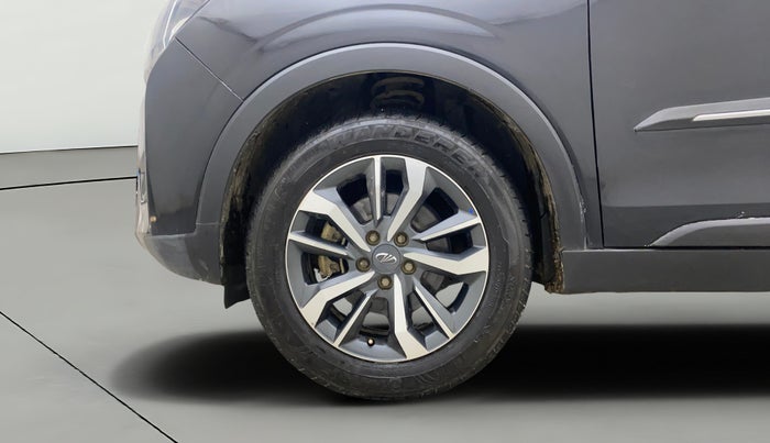 2021 Mahindra XUV300 W8 (O) 1.2 PETROL, Petrol, Manual, 82,584 km, Left Front Wheel