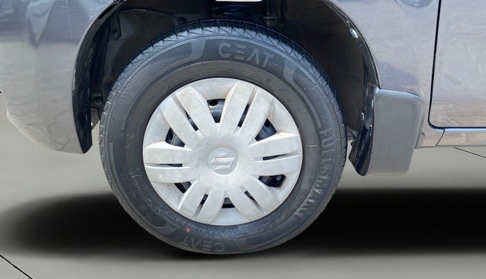 2022 Maruti Alto LXI O, Petrol, Manual, 29,514 km, Left Front Wheel