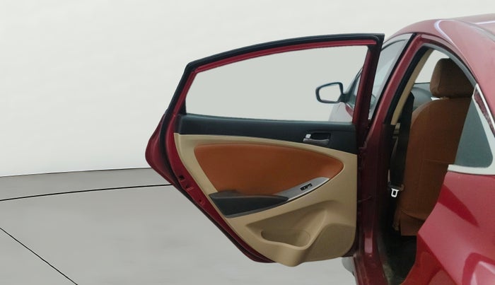 2016 Hyundai Verna 1.4 VTVT, CNG, Manual, 1,07,607 km, LHS Rear Door