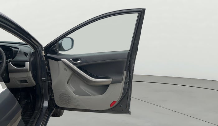 2019 Tata NEXON XZ PLUS PETROL, Petrol, Manual, 40,709 km, RHS Front Door