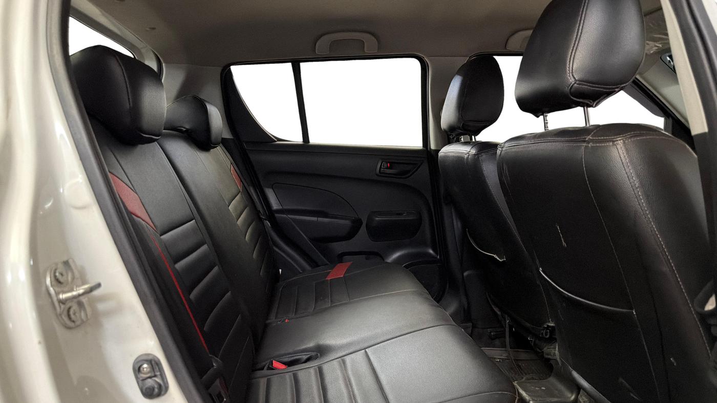 2017 Maruti Swift LXI (O), Petrol, Manual, 31,576 km, Right Side Rear Door Cabin