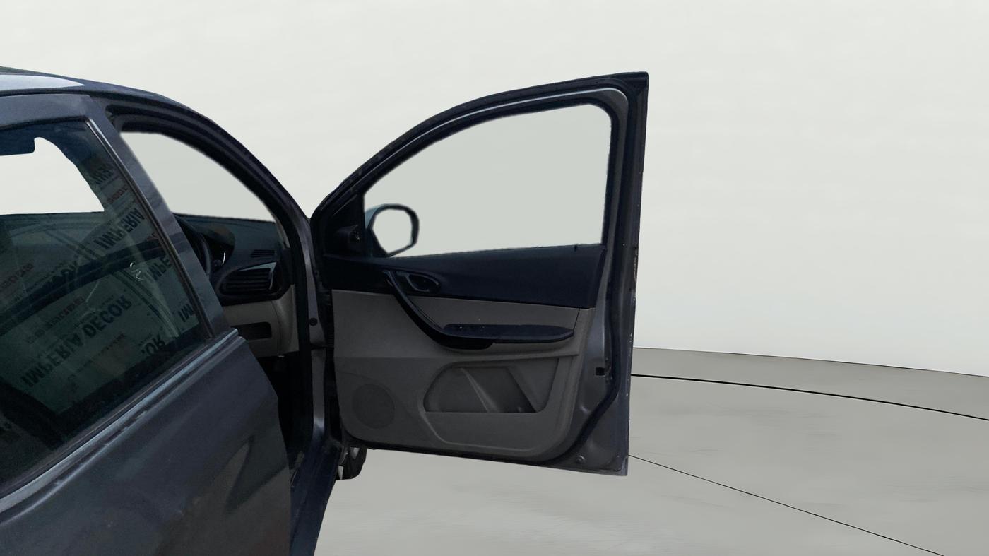 2019 Tata Tiago XT PETROL, Petrol, Manual, 87,161 km, RHS Front Door