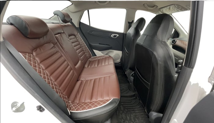 2023 Hyundai AURA SX 1.2 CNG, CNG, Manual, 12,690 km, Right Side Rear Door Cabin