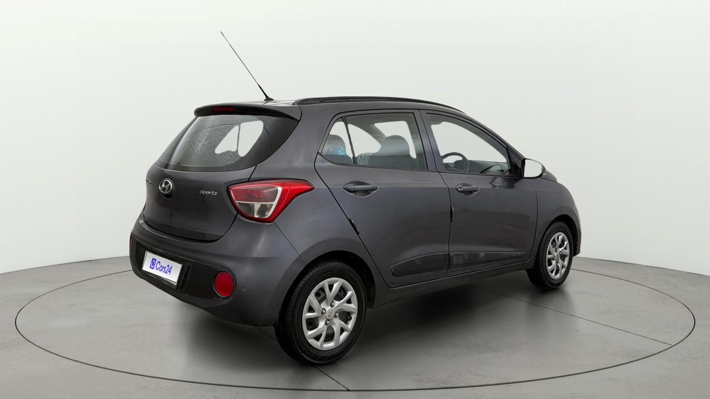 2018 Hyundai Grand i10 SPORTZ 1.2 KAPPA VTVT, Petrol, Manual, 62,704 km, Right Back Diagonal