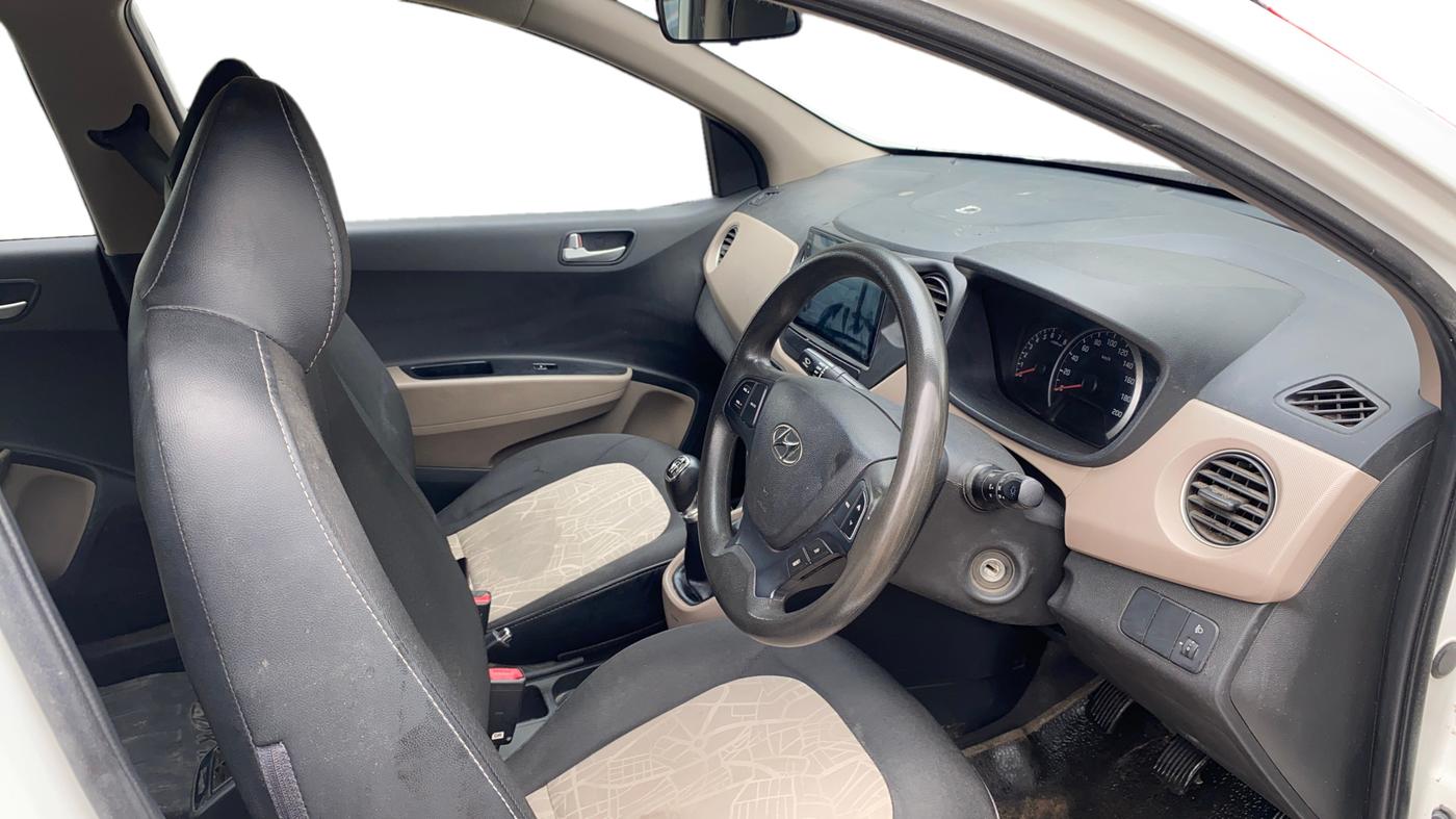 2016 Hyundai Grand i10 SPORTZ 1.2 KAPPA VTVT, Petrol, Manual, 91,651 km, Right Side Front Door Cabin