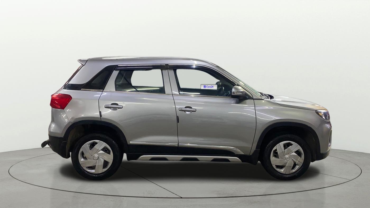 2022 Maruti Vitara Brezza LXI, Petrol, Manual, 15,627 km, Right Side View