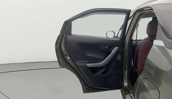 2021 Tata NEXON XM SUNROOF PETROL, Petrol, Manual, 43,865 km, LHS Rear Door