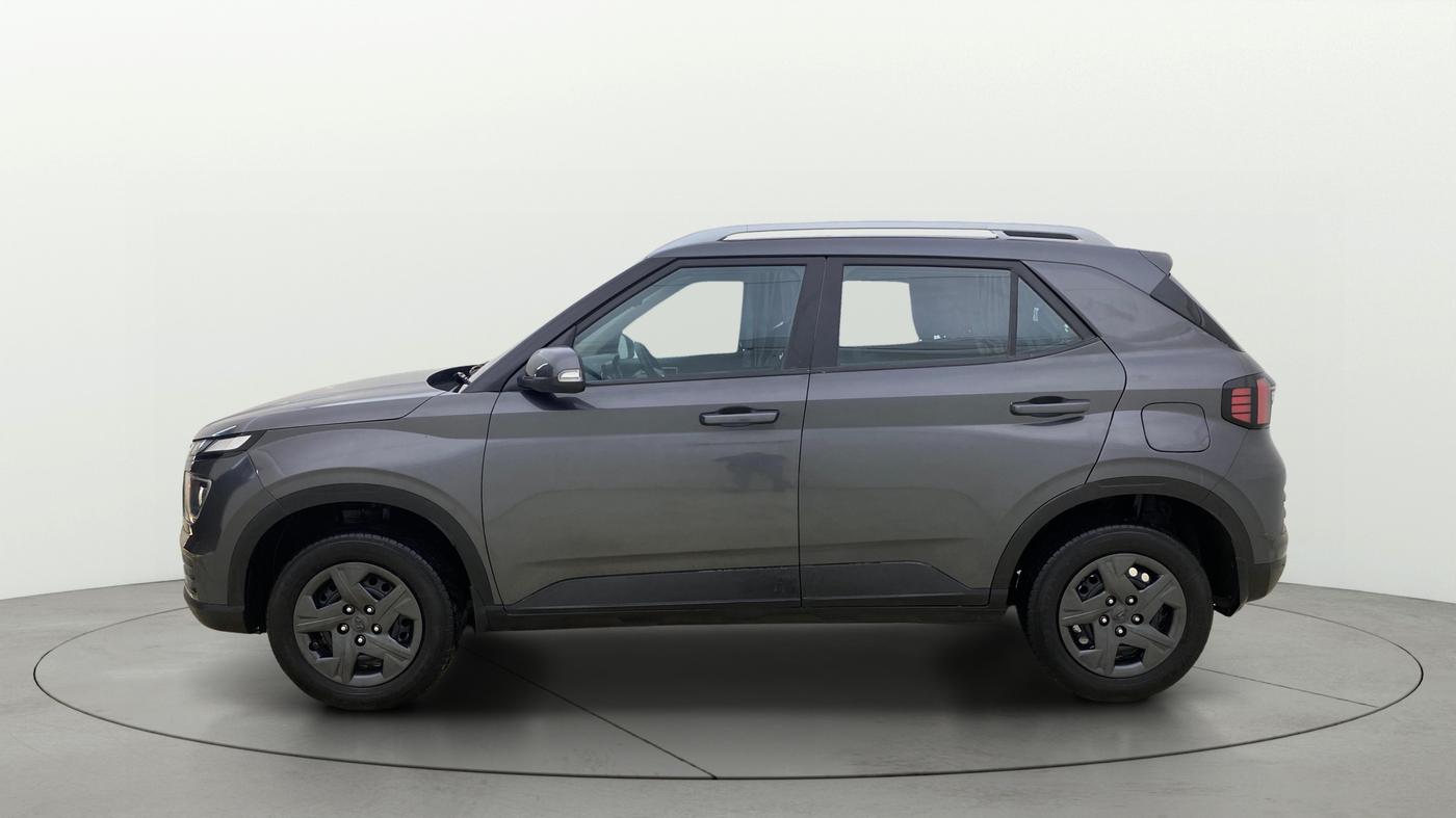 2024 Hyundai VENUE SX 1.2 PETROL, Petrol, Manual, 38,375 km, Left Side