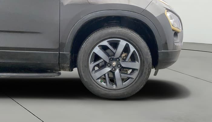 2021 Tata Safari XZ PLUS GOLD 6 S, Diesel, Manual, 64,435 km, Right Front Wheel