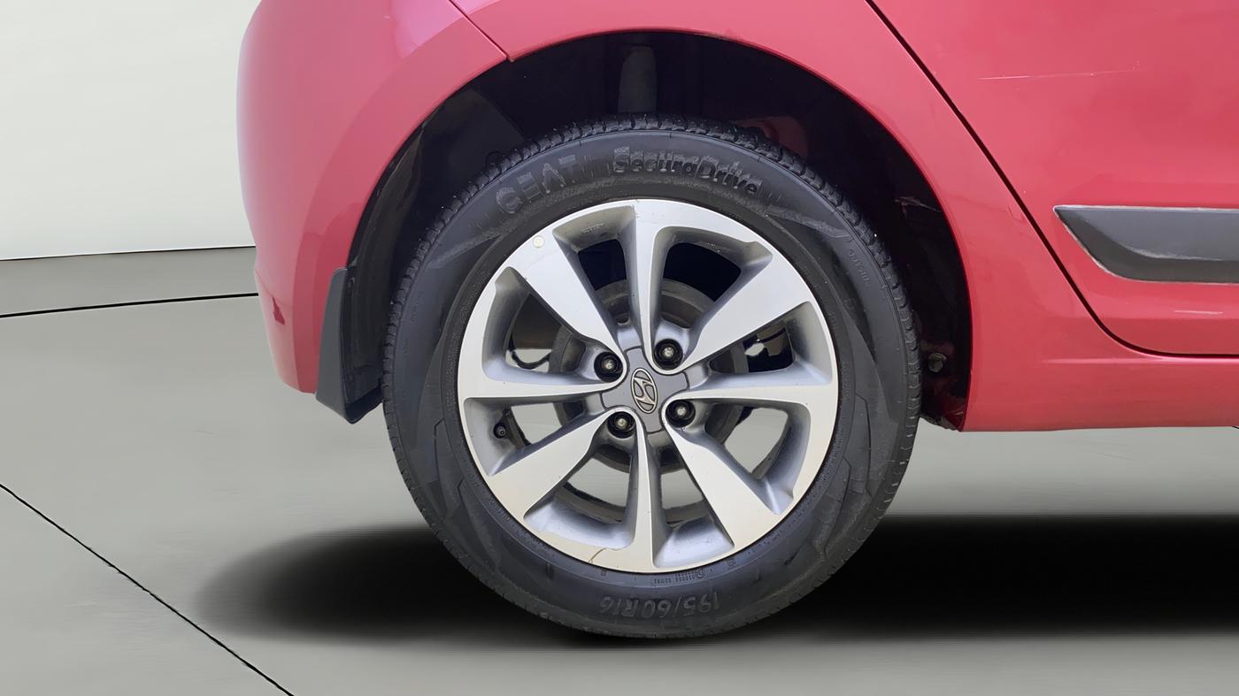 2017 Hyundai Elite i20 ASTA 1.2 (O), CNG, Manual, 69,755 km, Right Rear Wheel
