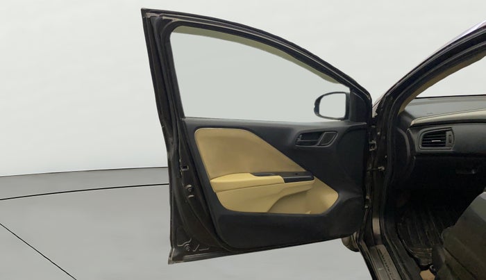 2016 Honda City 1.5L I-VTEC SV, CNG, Manual, 90,298 km, LHS Front Door