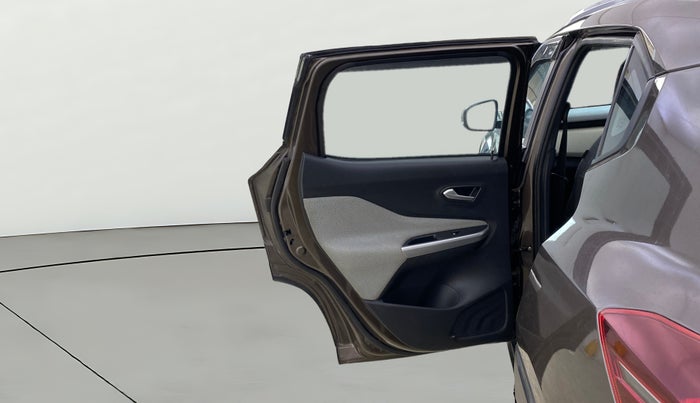 2023 Nissan MAGNITE XV Premium AMT, Petrol, Automatic, 38,936 km, LHS Rear Door