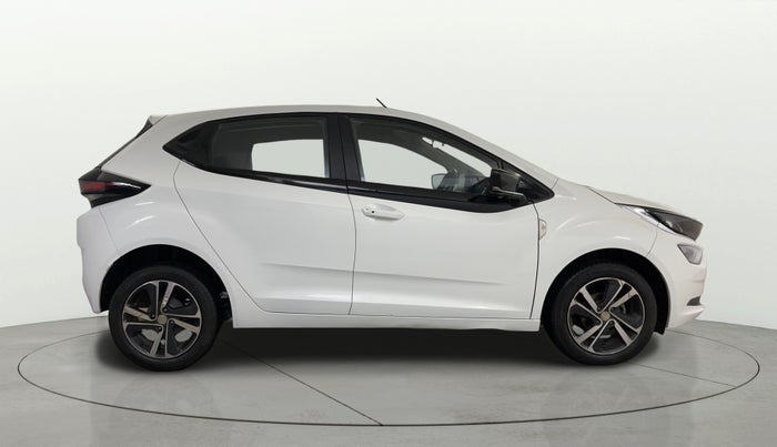 2021 Tata ALTROZ XZ PETROL, Petrol, Manual, 32,697 km, Right Side View