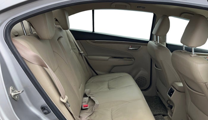 2018 Maruti Ciaz ALPHA 1.5 SHVS PETROL, Petrol, Manual, 68,462 km, Right Side Rear Door Cabin