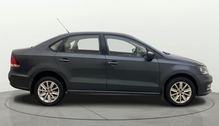 2017 Volkswagen Vento HIGHLINE PETROL AT, Petrol, Automatic, 50,303 km, Right Side View