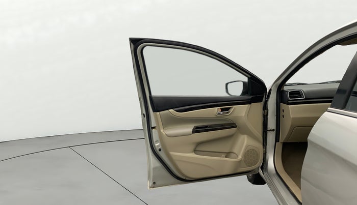 2018 Maruti Ciaz ALPHA 1.4 PETROL, Petrol, Manual, 57,294 km, LHS Front Door