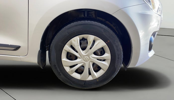 2018 Maruti Swift VDI AMT, Diesel, Automatic, 95,760 km, Right Front Wheel