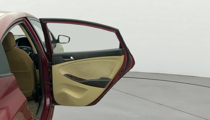 2014 Hyundai Verna FLUIDIC 1.6 VTVT SX, Petrol, Manual, 80,433 km, RHS Rear Door