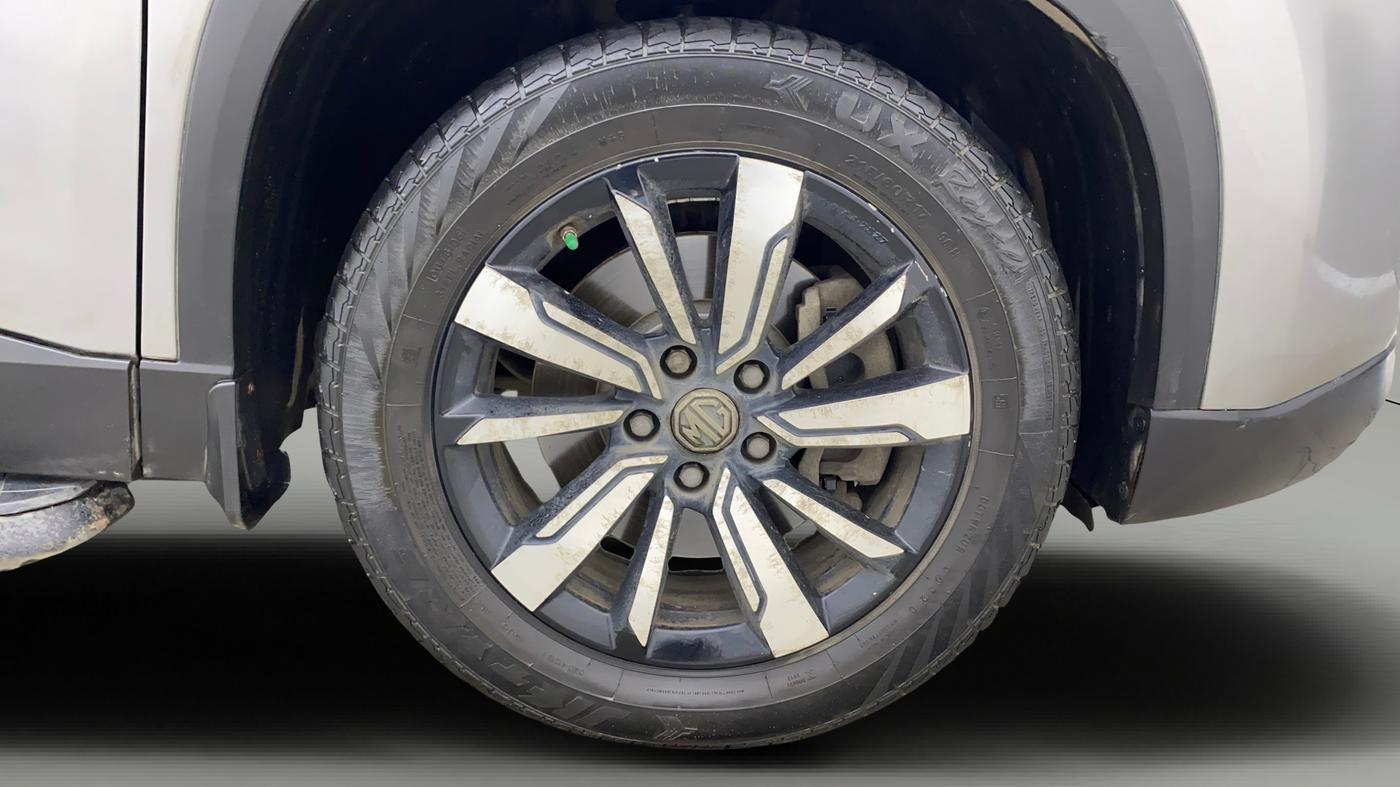 2020 MG HECTOR SHARP 1.5 DCT PETROL, Petrol, Automatic, 96,949 km, Right Front Wheel