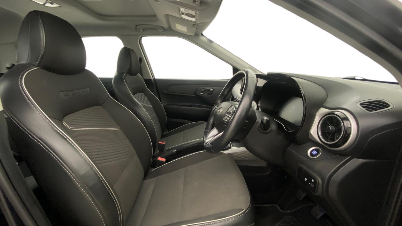 2024 Hyundai EXTER SX(O), Petrol, Manual, 16,761 km, Right Side Front Door Cabin
