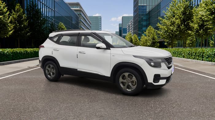 2022 KIA SELTOS HTK PLUS 1.5 IMT, Petrol, Manual, 1,23,005 km, Right Front Diagonal