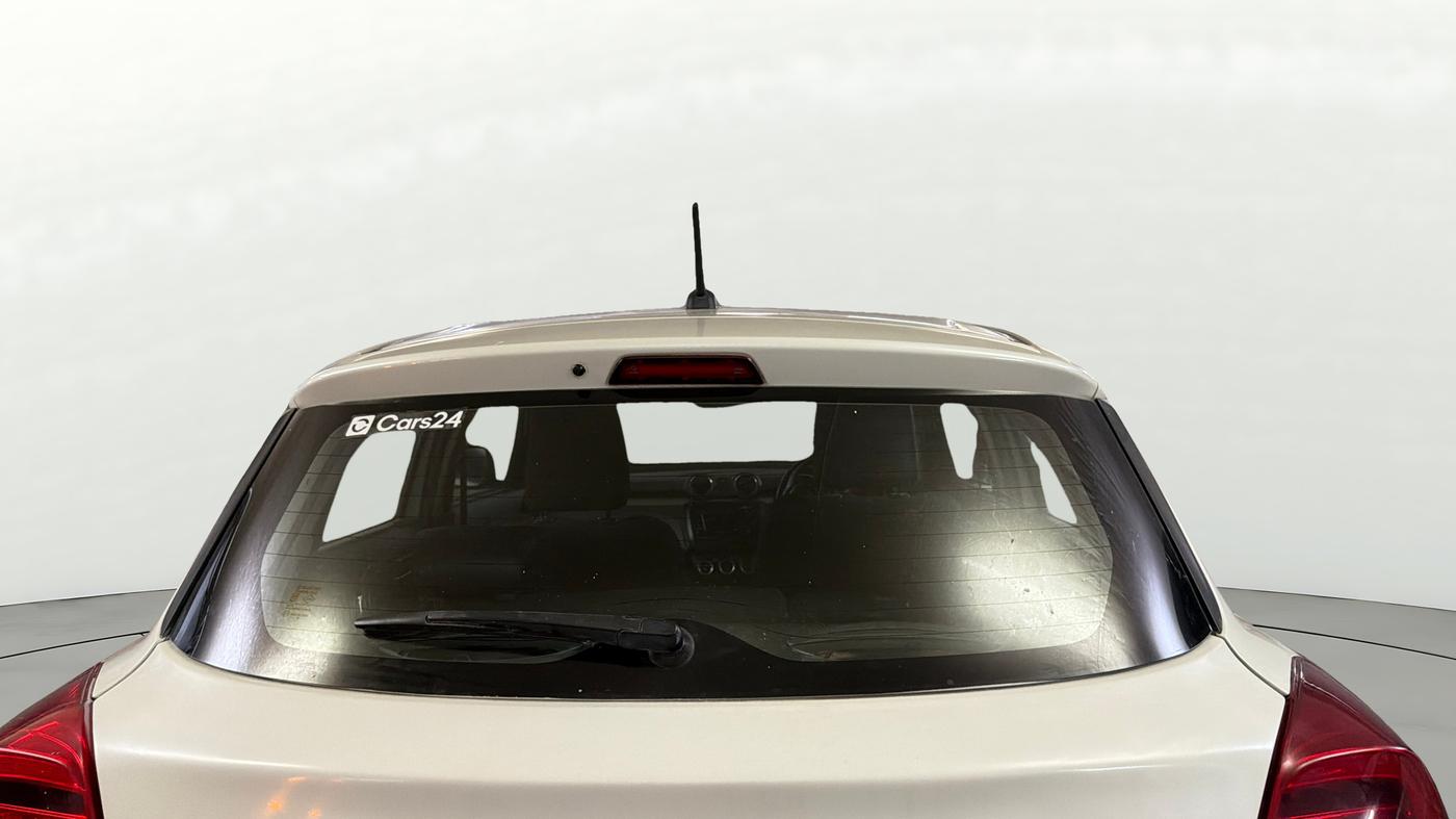 2018 Maruti Swift ZXI, Petrol, Manual, 71,971 km, Rear Windshield