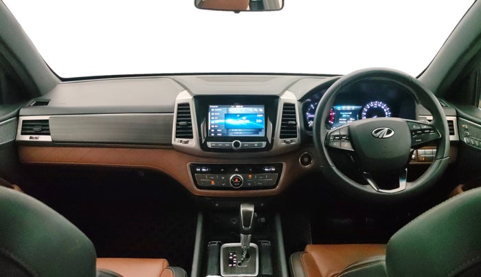 2022 Mahindra ALTURAS G4 4WD AT, Diesel, Automatic, 28,121 km, Dashboard