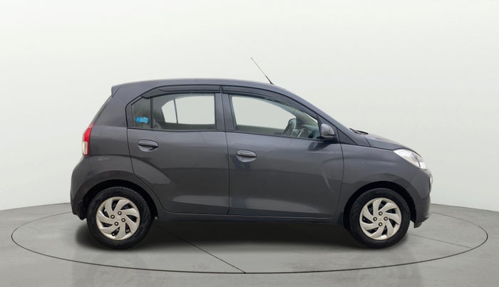 2021 Hyundai NEW SANTRO SPORTZ MT, Petrol, Manual, 80,580 km, Right Side View