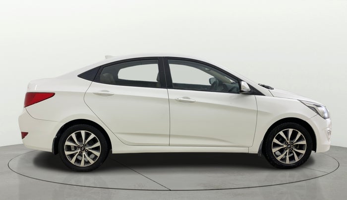 2016 Hyundai Verna 1.6 VTVT SX, CNG, Manual, 80,368 km, Right Side View
